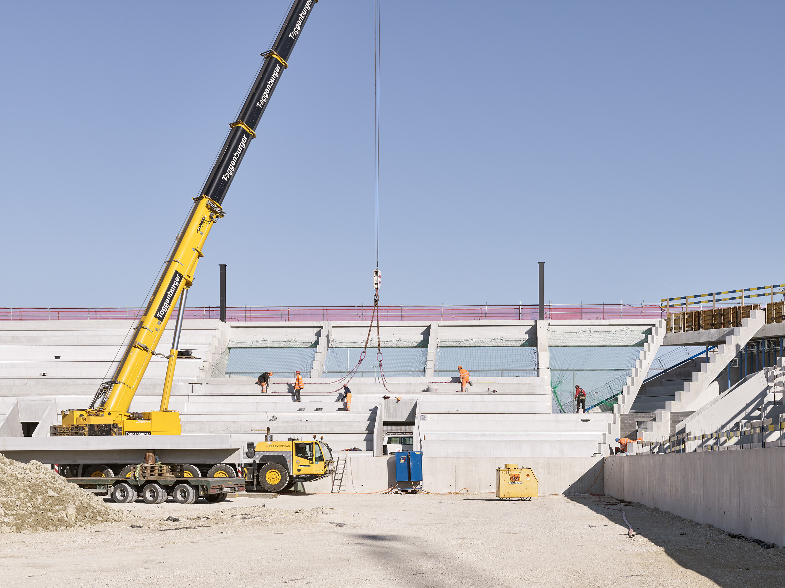 Stade de la Tuilière, Lausanne